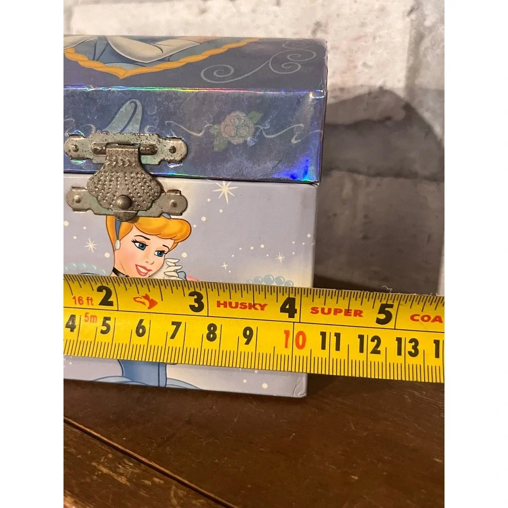 Vintage‎ Early 2000s Cinderella Musical Jewelry Box